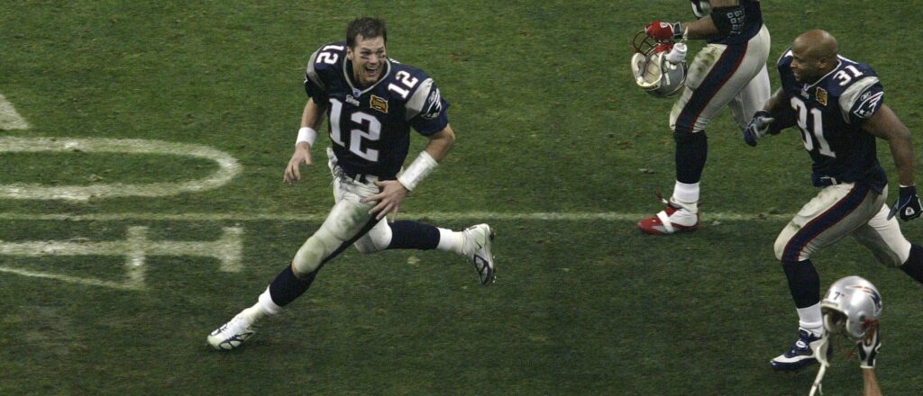 Super Bowl XXXVIII: Panthers v Patriots