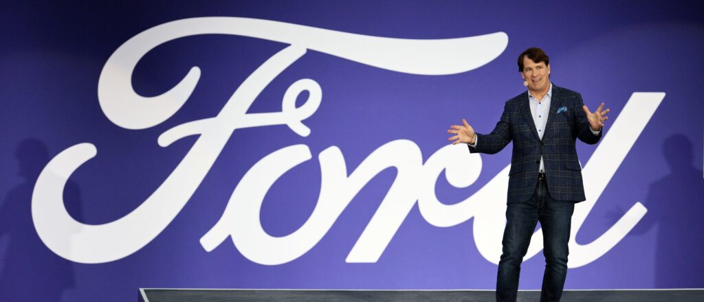 Ford Reveals New Super Duty Truck At Louisville