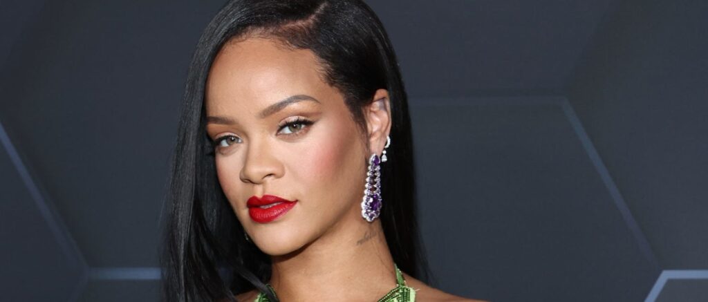 Rihanna Celebrates Her Beauty Brands Fenty Beauty And Fenty Skin