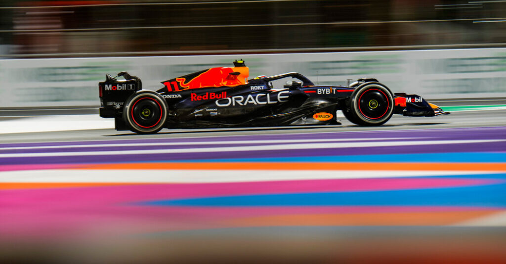 Red Bull Goes 1-2, With Sergio Pérez in First This Time