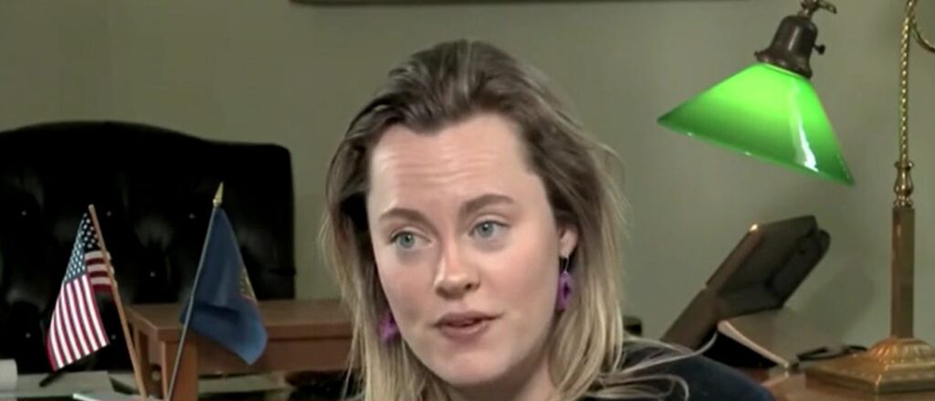 DCNF - White MVCS Basketball Ban - Featured