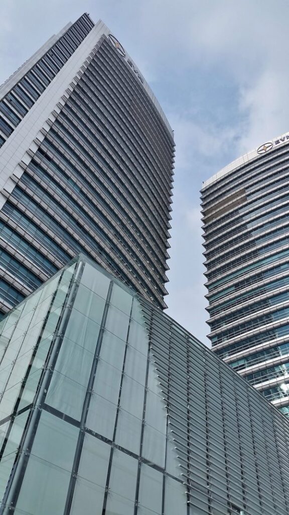 Why Vietnam&rsquo;s State-Owned Electric Utility EVN is in Financial Trouble