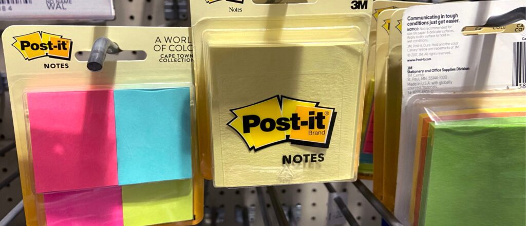 FILE PHOTO: Traders work on the floor of the NYSE in New York