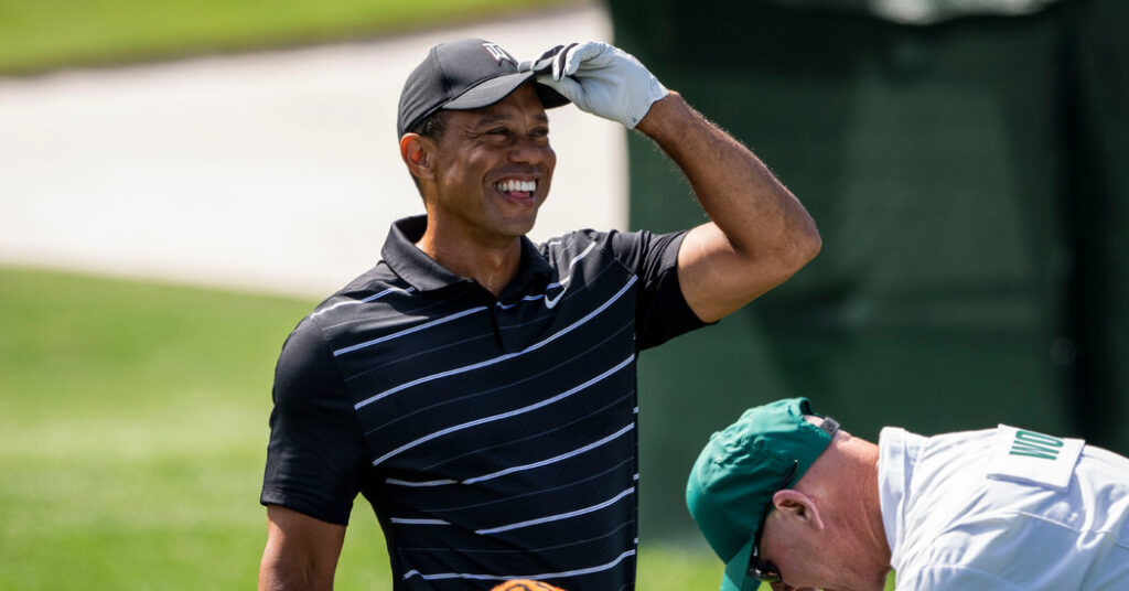 At the Masters, Tiger Woods Begins to Show Acceptance
