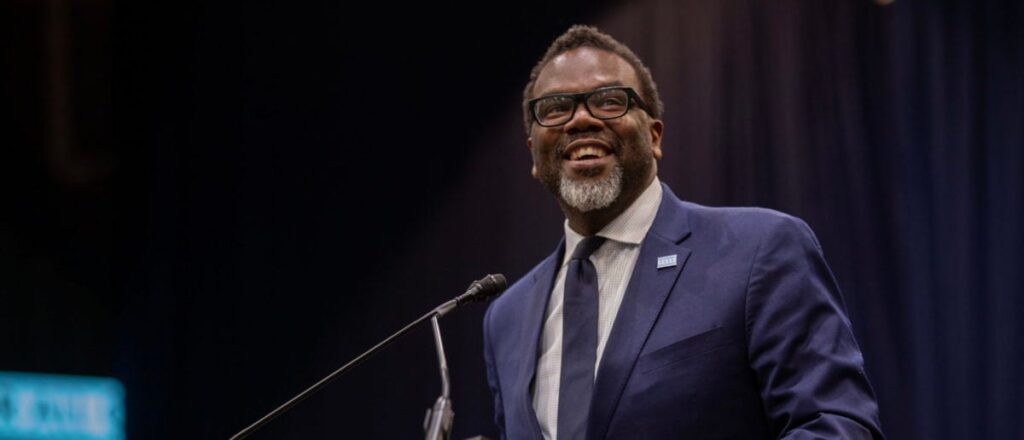 Bernie Sanders Rallies For Mayoral Candidate In Chicago