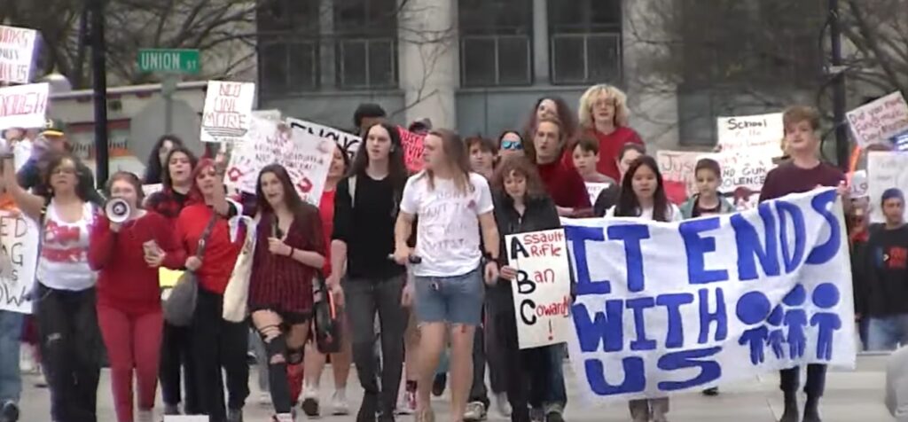 Nashville Students Walkout And Lead 7,000 Person Protest Demanding Action On Guns