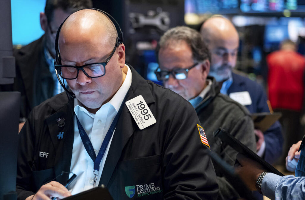 Stocks waver ahead of earnings on tap: Stock market news today
