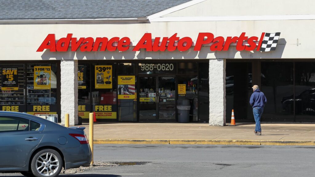 Advance Auto Parts, SoFi, Twilio and more
