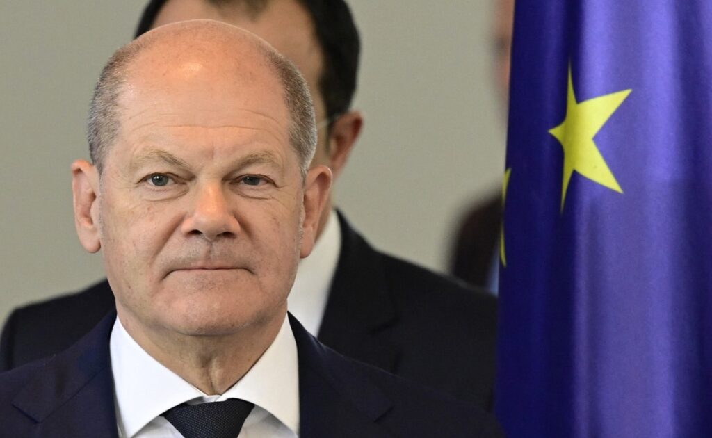 Amid Recession, Gerrman Chancellor Plans Talks With Vladimir Putin