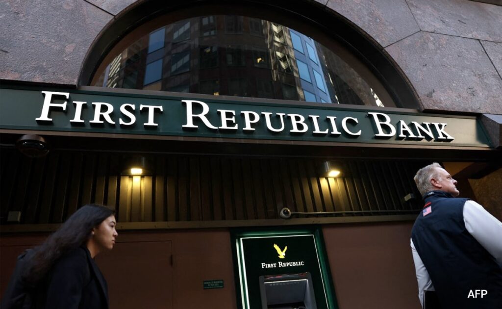US Regulators Seize Troubled First Republic Bank, JPMorgan To Acquire It