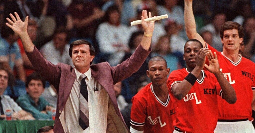 Denny Crum, Who Made Louisville a Basketball Power, Dies at 86