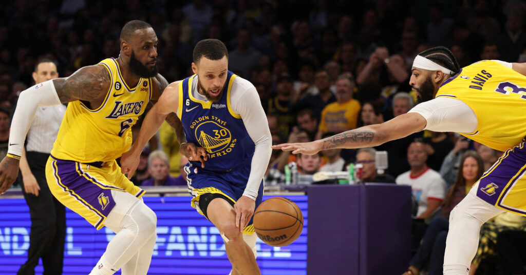 Golden State on the Brink Against the Lakers