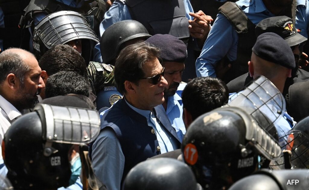 Imran Khan Asks Supporters To