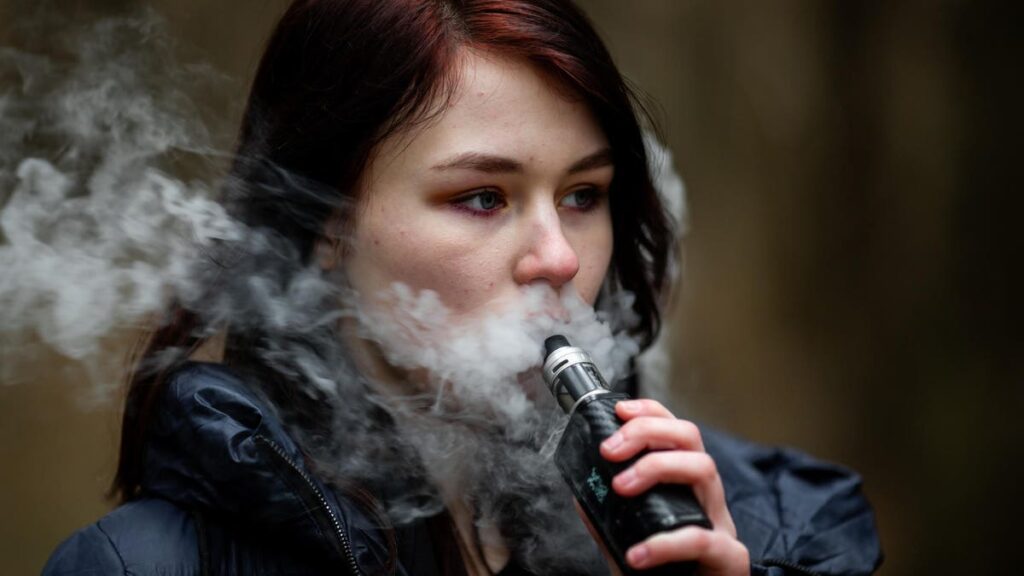 Teens On TikTok Are Being Influenced To Take Up Vaping, Study Finds