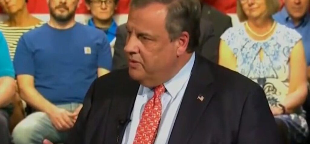 Chris Christie Trashes Trump In Presidential Campaign Announcement