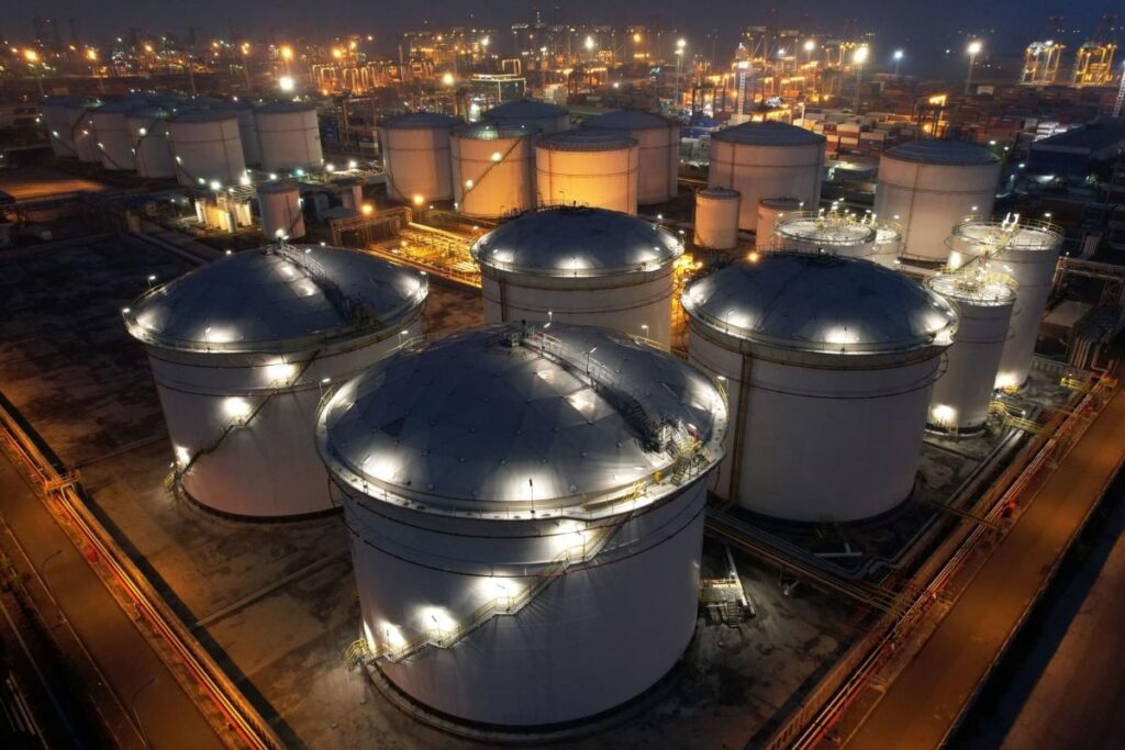 Oil Climbs on Saudi Cut While US Futures Fluctuate: Markets Wrap