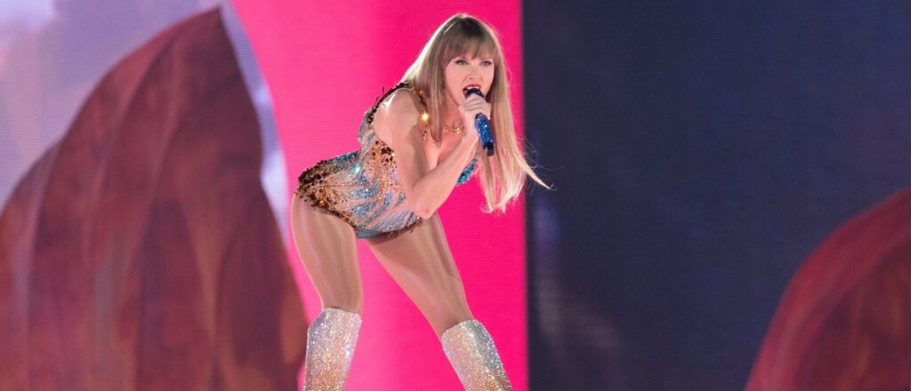 TOPSHOT-US-ENTERTAINMENT-MUSIC-SWIFT