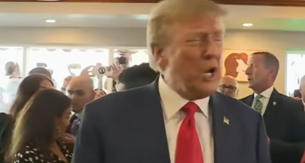 Trump stiffs fans at Miami Cafe