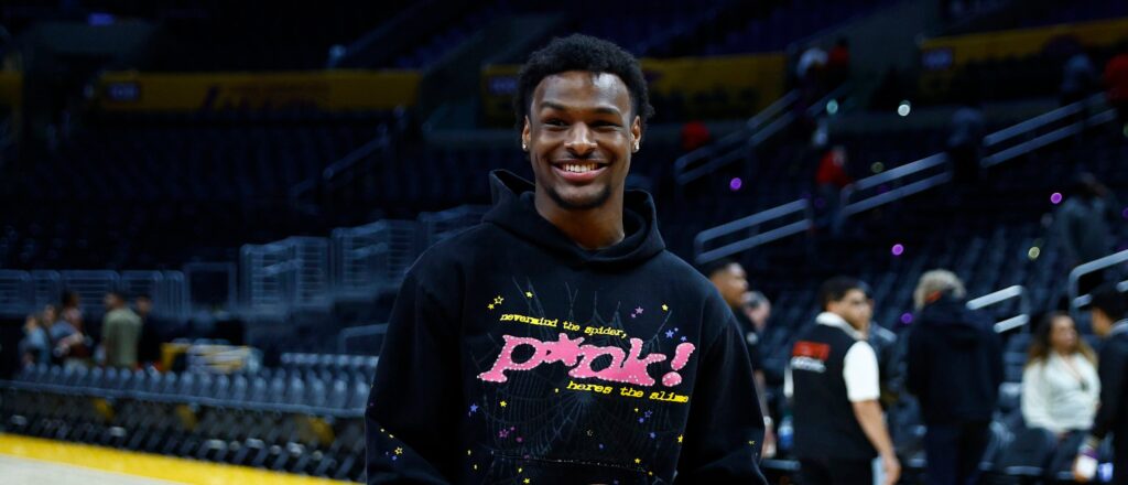 Golden State Warriors v Los Angeles Lakers - Game Three