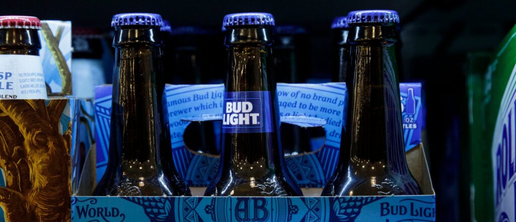Budweiser And Bud Light Losing Market Share In U.S. As Craft Beer Continues Gain In Popularity