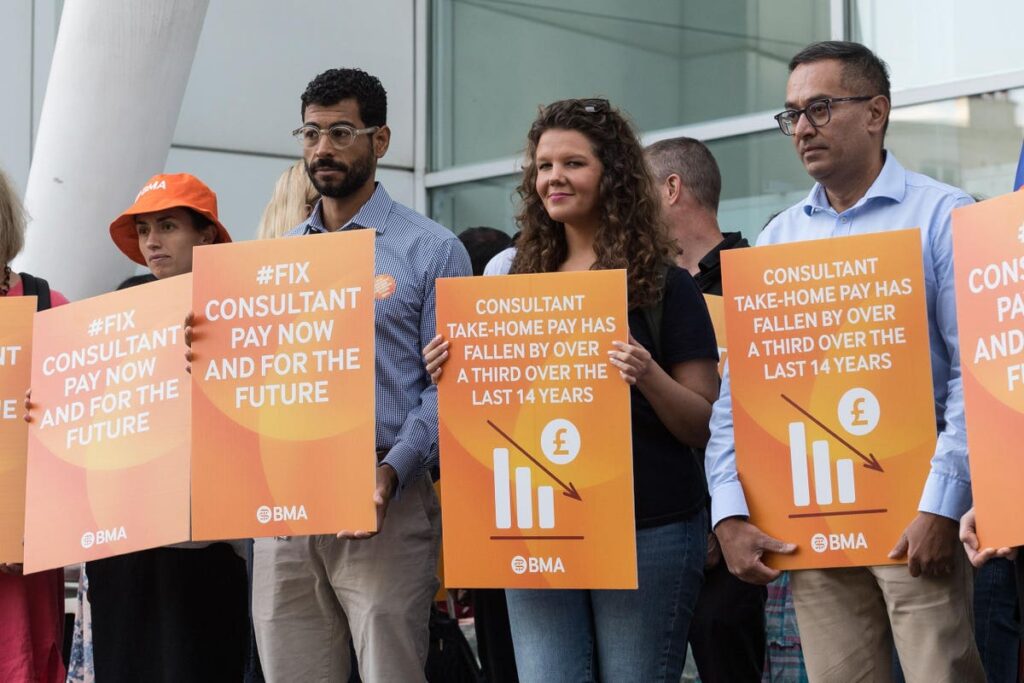 Healthcare Strikes Could Cost England’s Hospitals ‘Billions’