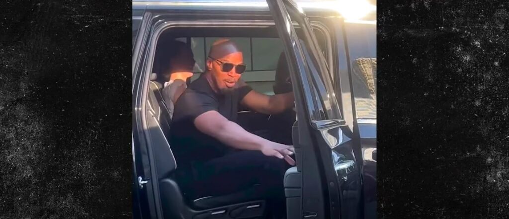 Jamie Foxx Returns Lost Purse