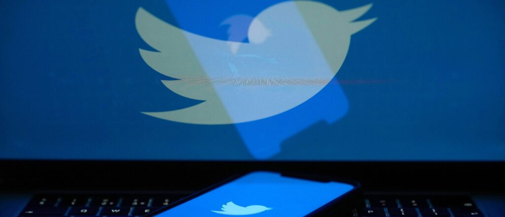 Twitter Removes Large Number Of Blue Verification Checks