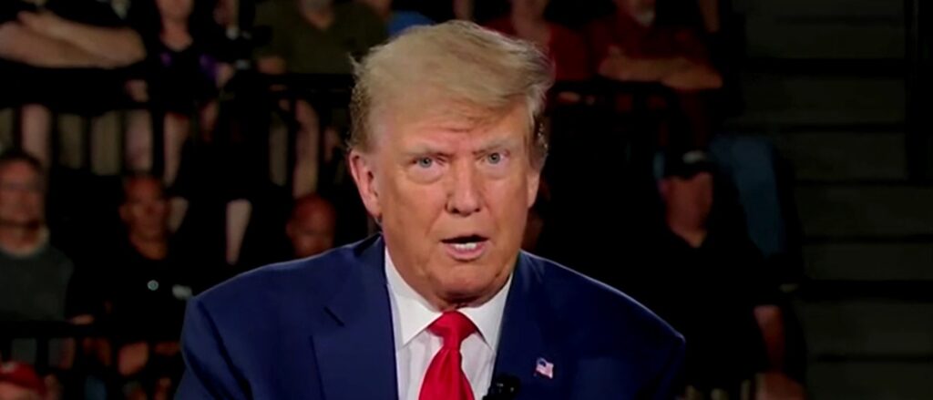 DCNF - Trump Hannity Ukraine Russia - Featured