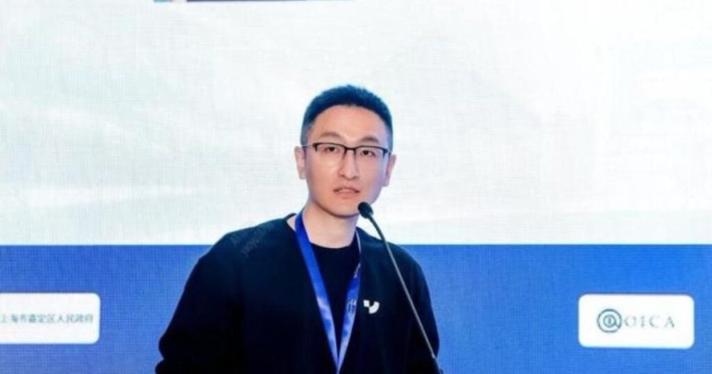 US Tech Giant Hired Apparent Chinese Spy and Gave Him Vast Access to Databases - Now He's Disappeared | The Gateway Pundit | by Mike Landry, The Western Journal