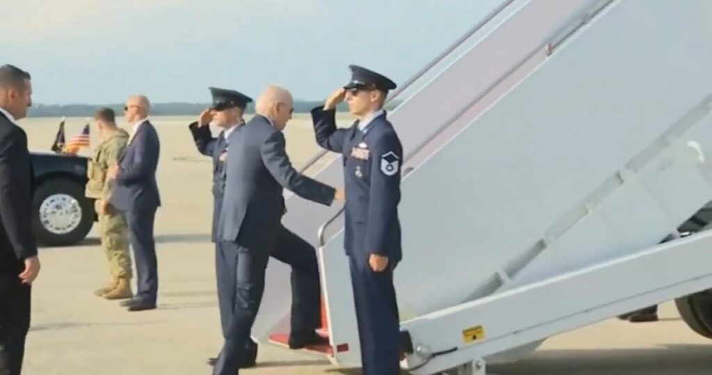 WATCH: Joe Biden Takes No Questions and Fails to Salute as He Leaves For Another Weekend Vacation | The Gateway Pundit | by Cristina Laila