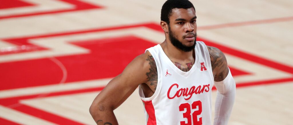 Reggie Chaney #32 of the Houston Cougars in action against the Southern Methodist Mustangs during a game at the Fertitta Center on January 31, 2021 in Houston, Texas. (Photo by Carmen Mandato/Getty Images)