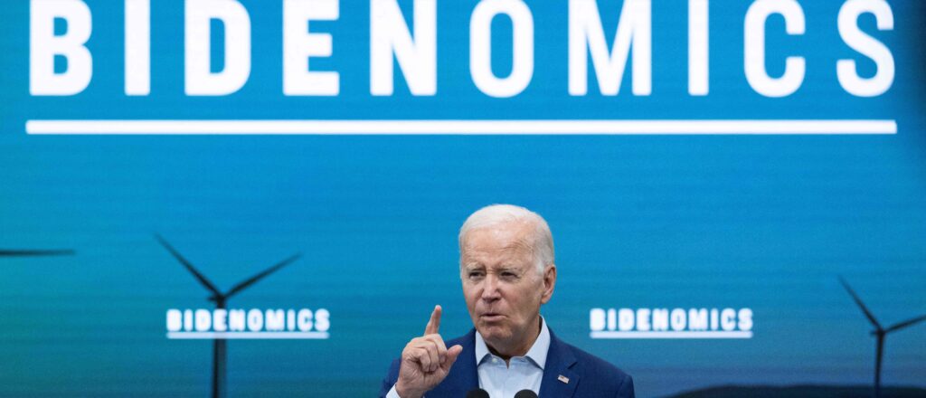 US-POLITICS-ECONOMY-BIDEN