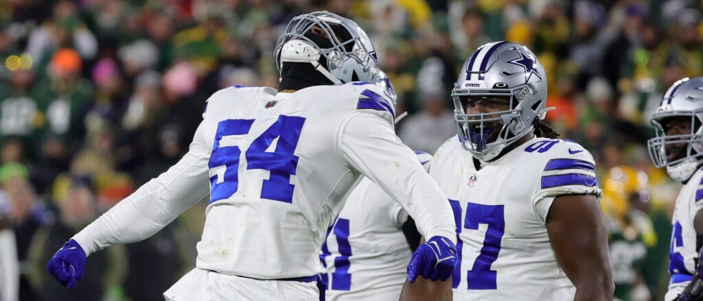 Dallas Cowboys v Green Bay Packers