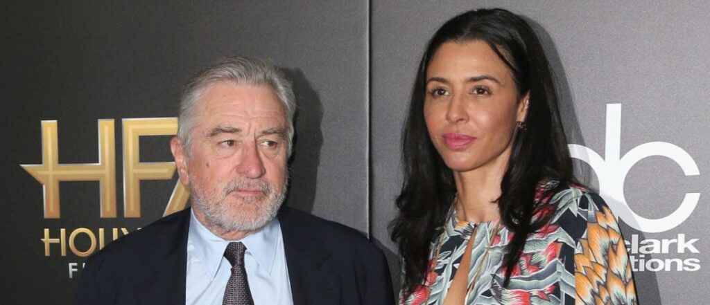 BEVERLY HILLS, CA - NOVEMBER 06: Actors Robert De Niro (L) and Drena De Niro attend the 20th Annual Hollywood Film Awards on November 6, 2016 in Beverly Hills, California. (Photo by Frederick M. Brown/Getty Images)