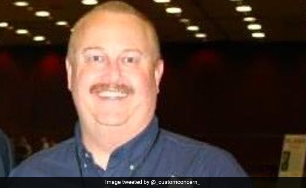 Upset Over Divorce, Ex-US Cop Opens Fire At Wife, Others At Bar, Kills 3