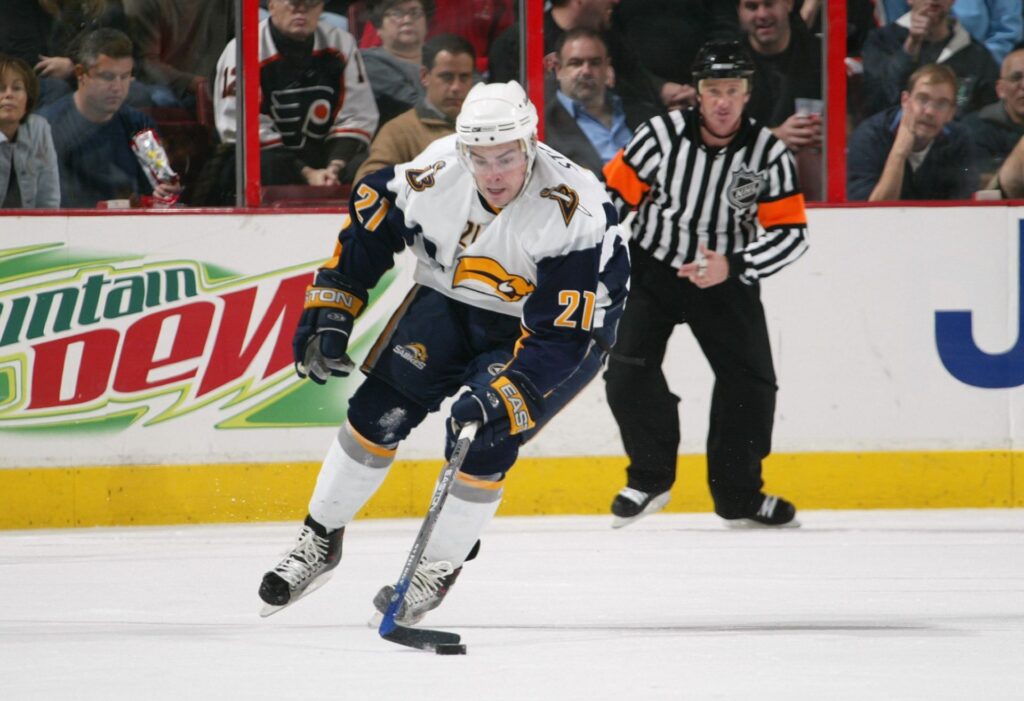 Winnipeg Jets v Montreal Canadiens