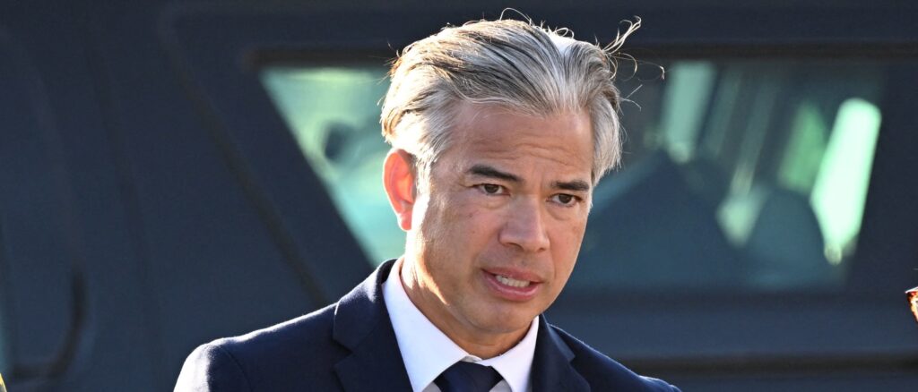 US-CRIME-SHOOTING-POLITICS-HARRIS