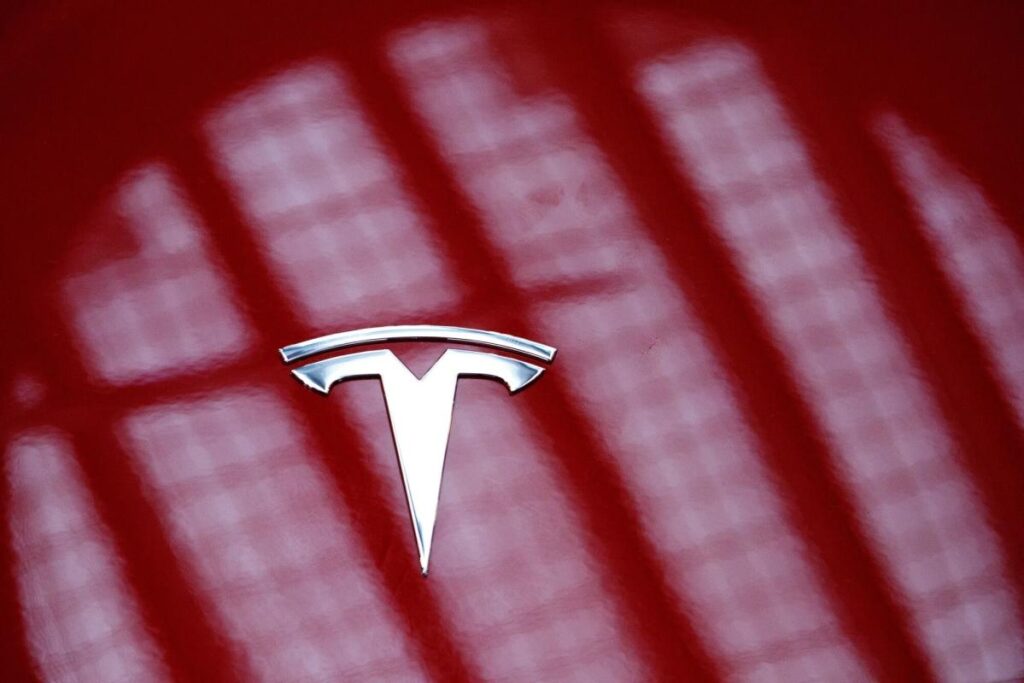 Morgan Stanley Sees Dojo Boosting Tesla’s Value by $500b