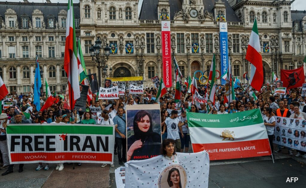 Protests Continue In Iran A Day After Mahsa Amini