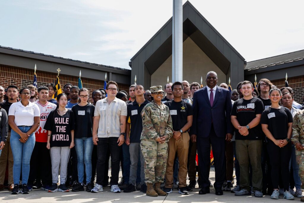 US-POLITICS-MILITARY-BIDEN