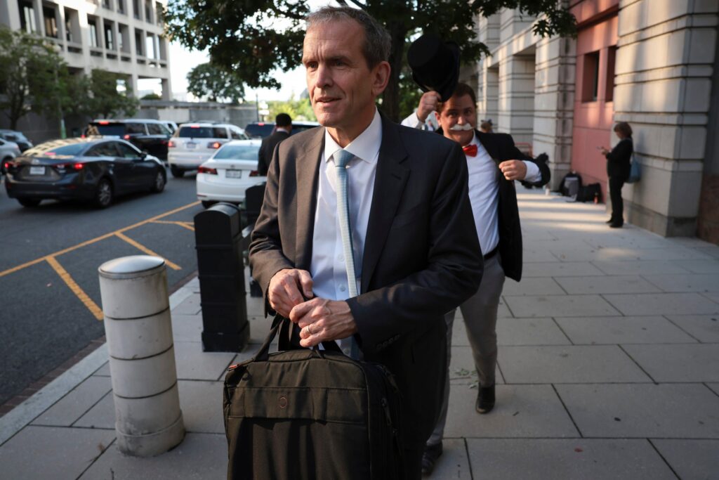 Tech CEOs Attend Sen. Schumer