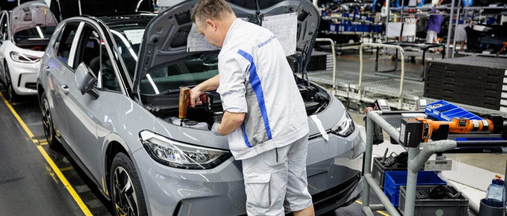 Volkswagen Produces Second Generation ID.3 Electric Car