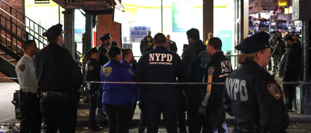 US-CRIME-SHOOTING-SUBWAY