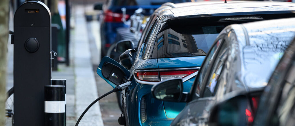 New Car Sales Rise In UK, But Electric Vehicle Demand Slows