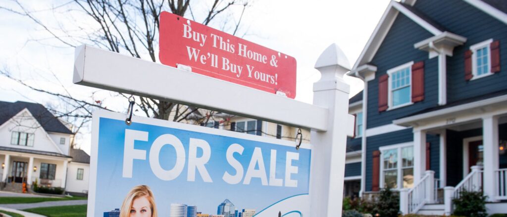 US-ECONOMY-REAL-ESTATE-HEALTH-VIRUS