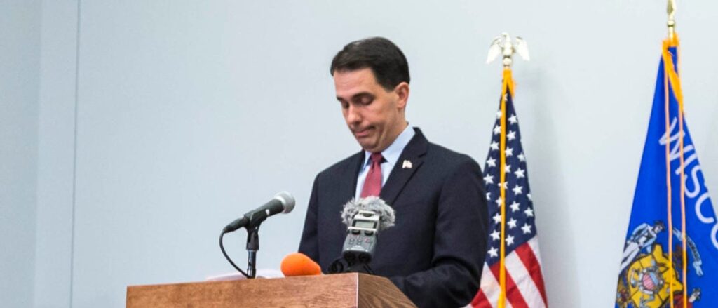 Scott Walker Announces He