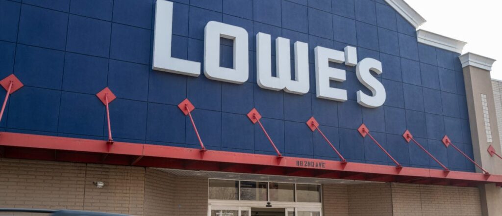 Lowe