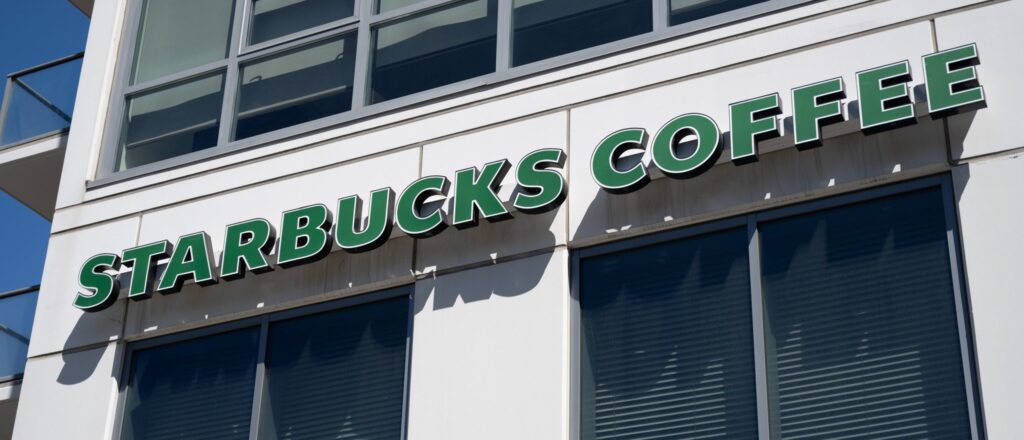 TOPSHOT-US-VOTE-POLITICS-DEBATE-HARRIS-TRUMP