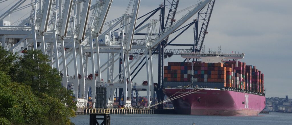 US-LOGISTICS-STRIKE-TRADE-PORT