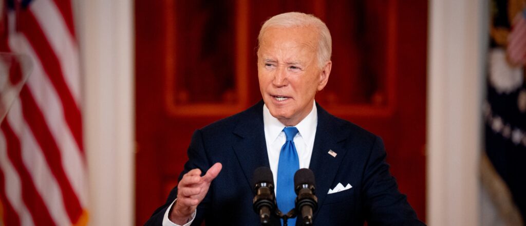 Biden Gives America One Last Economic Gift: More Gov’t Bureaucrats Than Ever Before